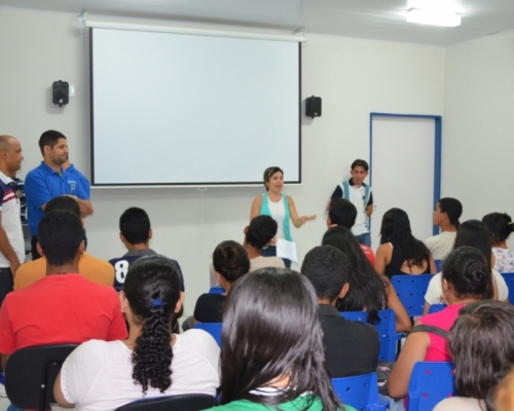 Educação inicia aulas do curso pré ENEM para alunos do ensino médio em Campo Alegre e Luziápolis