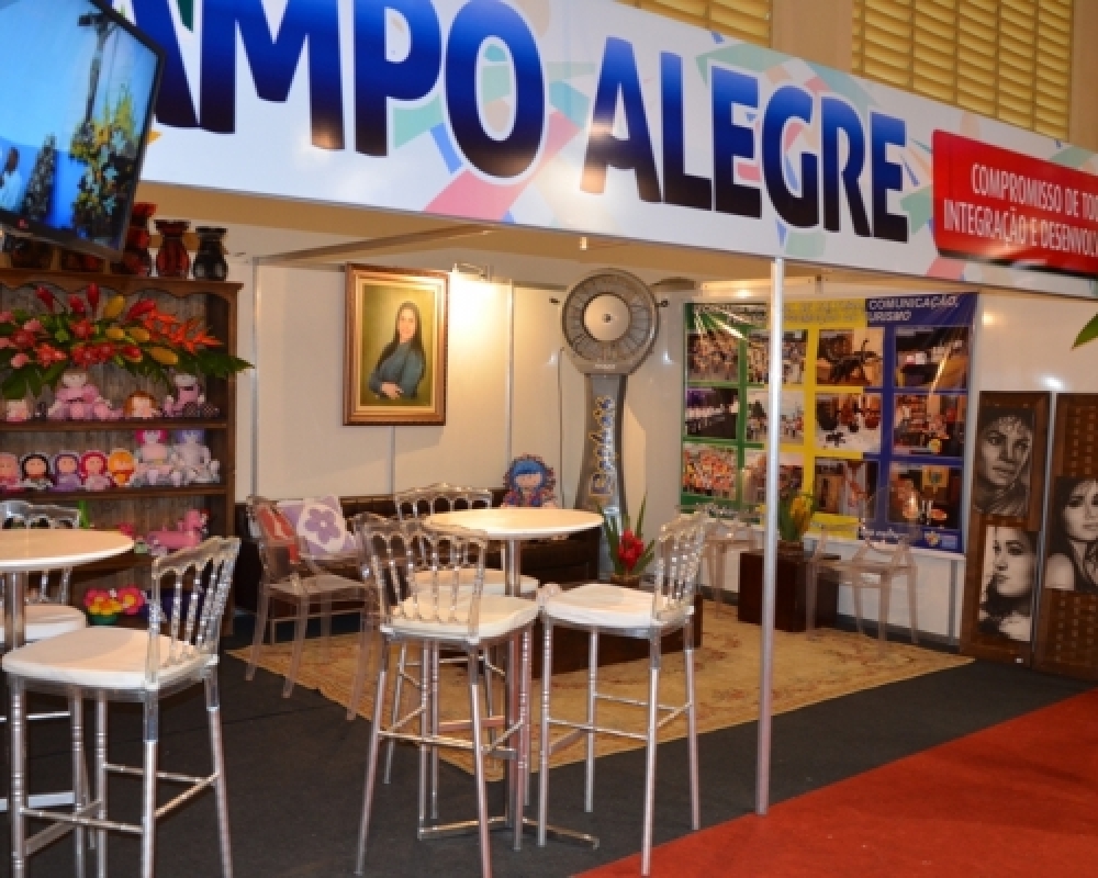 Stand de Campo Alegre atrai centenas de visitantes durante a Feira dos Municípios