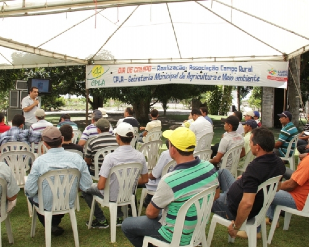 Secretaria de Agricultura e CPLA promoveram o Dia de Campo para os Produtores Rurais de Campo Alegre