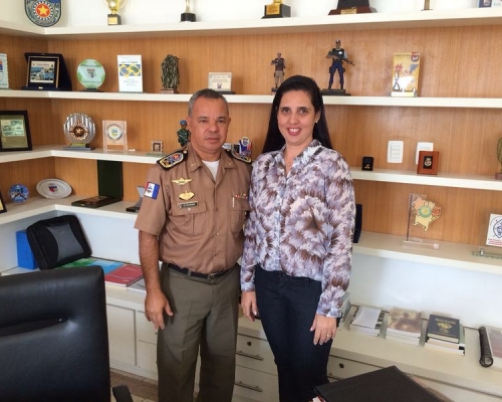 Prefeita Pauline Pereira participa de reunião com Comandante Geral da Polícia Militar de Alagoas 