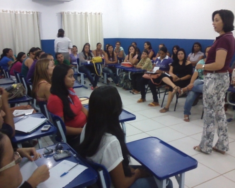 SEMED investe em Formação Continuada para Docentes e Auxiliares Educacionais 