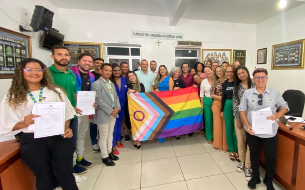 Prefeito Nicolas Pereira empossou os membros do Conselho Municipal de Direito de Políticas Públicas LGBTQIAPN+ 