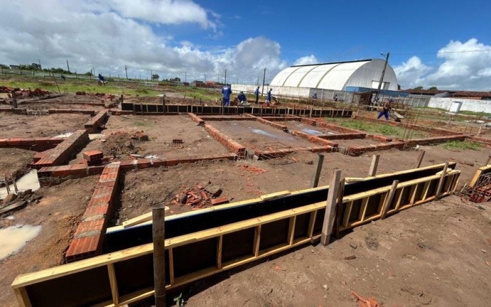 Avançam as obras do Novo Centro Municipal de Educação Infantil do Conjunto Olival Tenório Costa