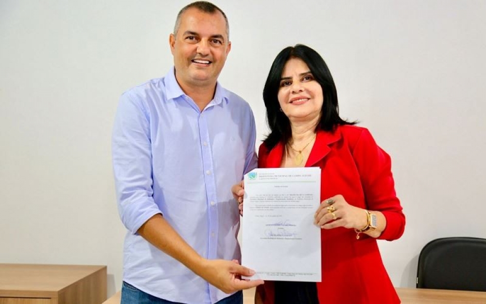 Prefeito Nicolas Pereira empossou Dijane Sampaio na Secretaria Municipal de Habitação 