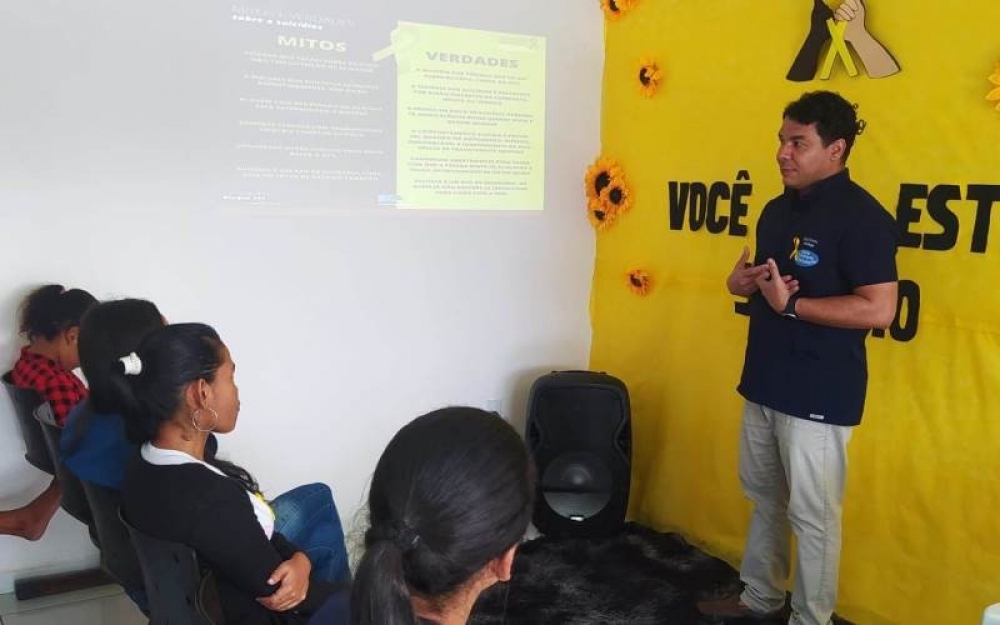 Projeto Fortalecendo Vínculos realizou roda de conversa sobre a Campanha Setembro Amarelo 