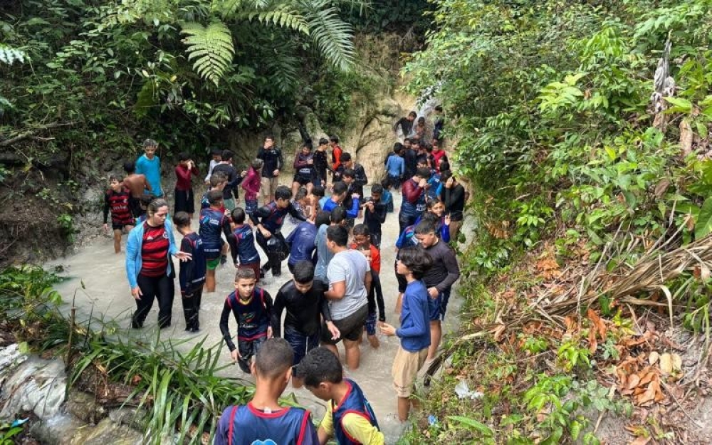 Alunos da Escolinha SEMEL participam de Trilha Ecológica e Passeio Ciclístico no Circuito de Verão