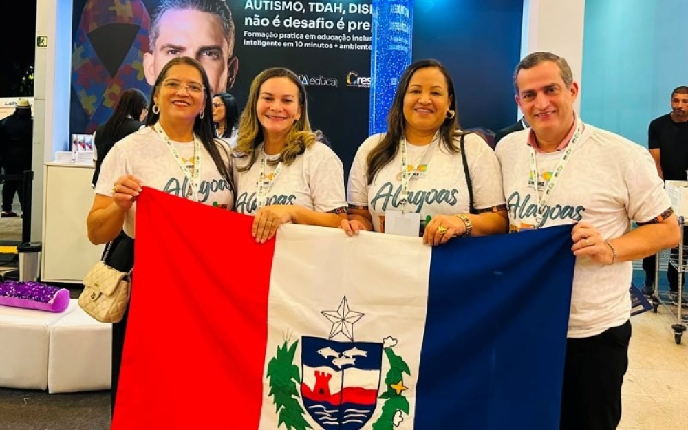Representantes de Campo Alegre participam do 11º Fórum Nacional Extraordinário da Undime em Brasília