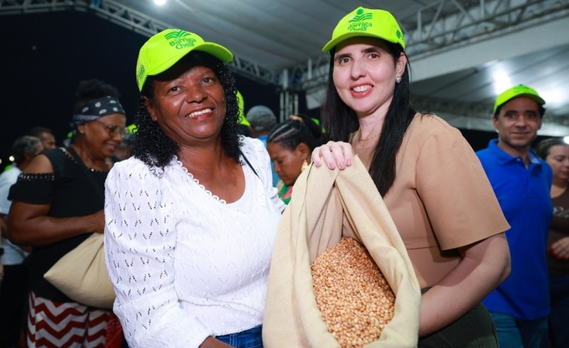 Centenas de agricultores de Campo Alegre participaram do lançamento da 13ª Edição do Projet...