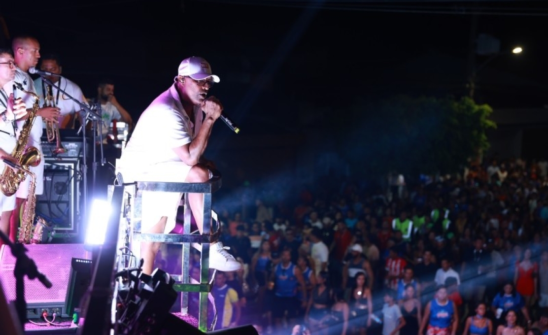 Banda SeeWay arrastou um mar de gente no encerramento do CARNAFOLIA 2026 em Campo Alegre