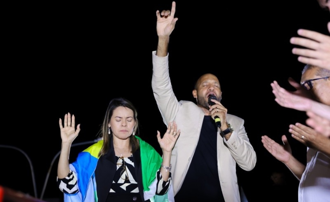 Comunidade Evangélica de Luziápolis celebra o primeiro dia de festa em comemoração ao Dia d...