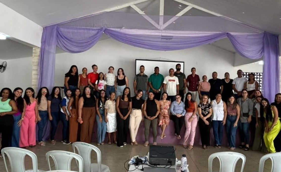 SEMED realiza primeiro encontro de formação continuada do acompanhamento pedagógico em recom...