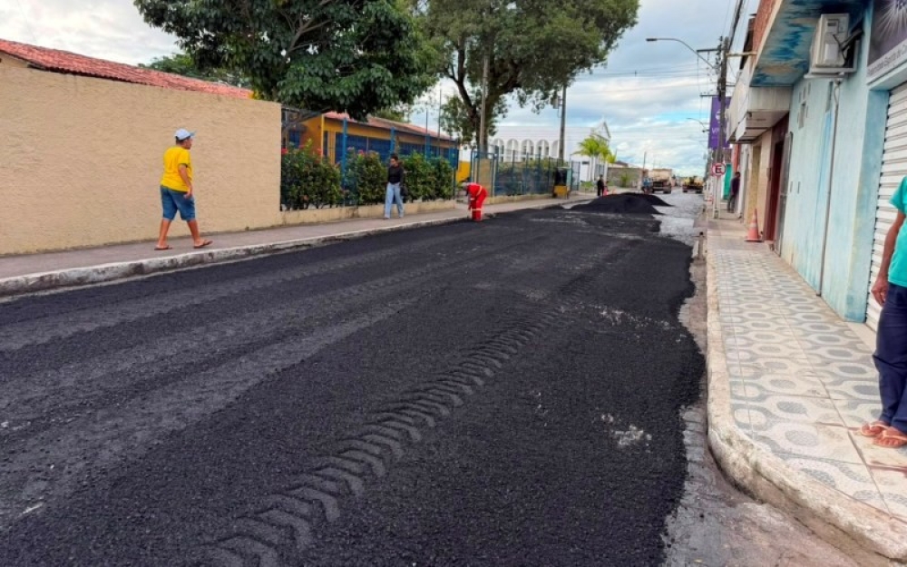 Campo Alegre avança com as obras de pavimentação asfáltica nas ruas da Cidade 