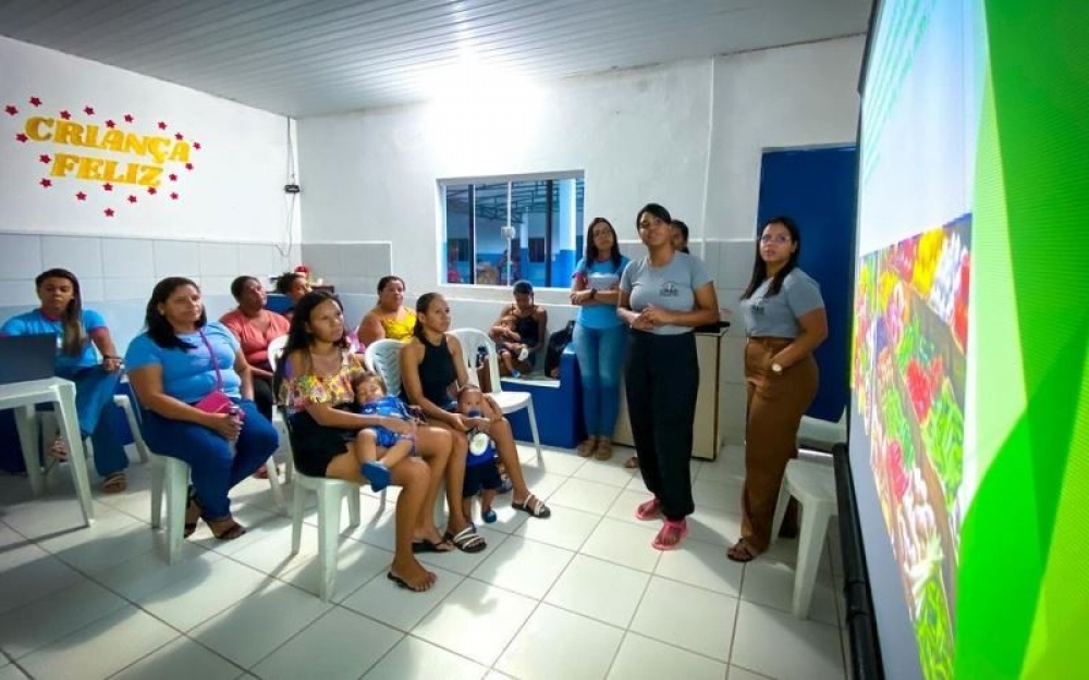 Semana do Bebê: Programa Criança Feliz realiza orientações sobre os cuidados com a alimentação na primeira infância 