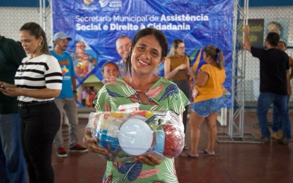 Mais duas mil famílias são contempladas com a entrega mensal de Cestas Básicas em Campo Alegre 