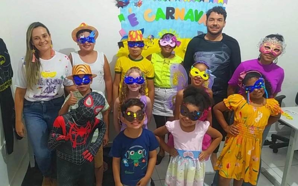 Projeto Fortalecendo Vínculos promoveu o Bloquinho de Carnaval para os beneficiários 