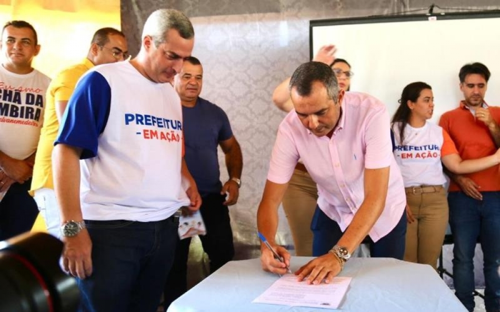 Prefeito Nicolas Pereira assinou o lançamento do Programa EJA Mais Campo Alegre