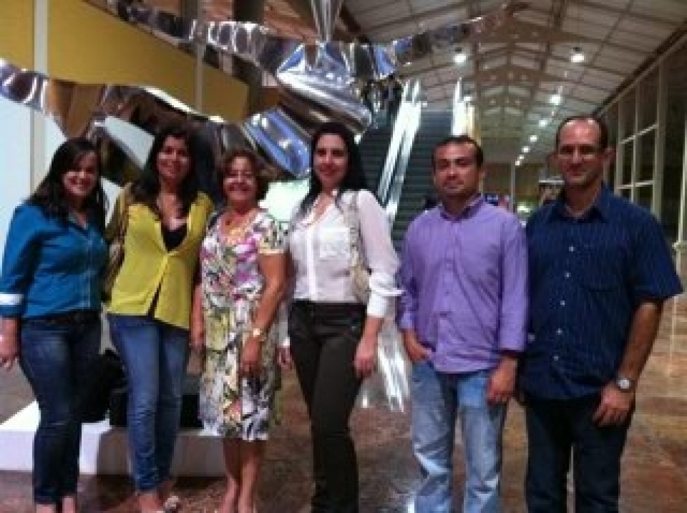 Prefeita Pauline Pereira e técnicos da educação participaram de capacitação promovida pela AMA
