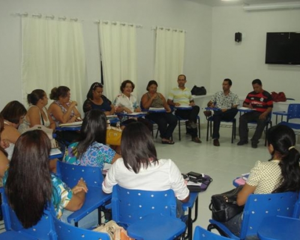 SEMED Realiza Reunião com o Colegiado Ampliado