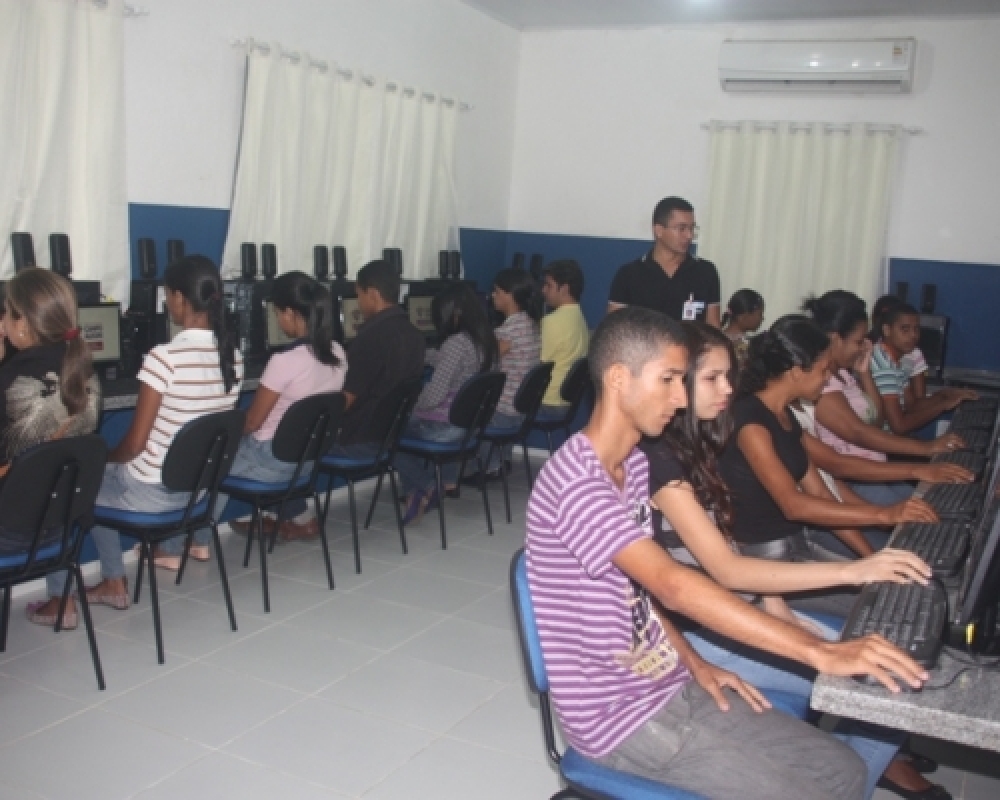 Prefeitura de Campo Alegre inicia cursos de Operador de Micro em parceria com o Pronatec
