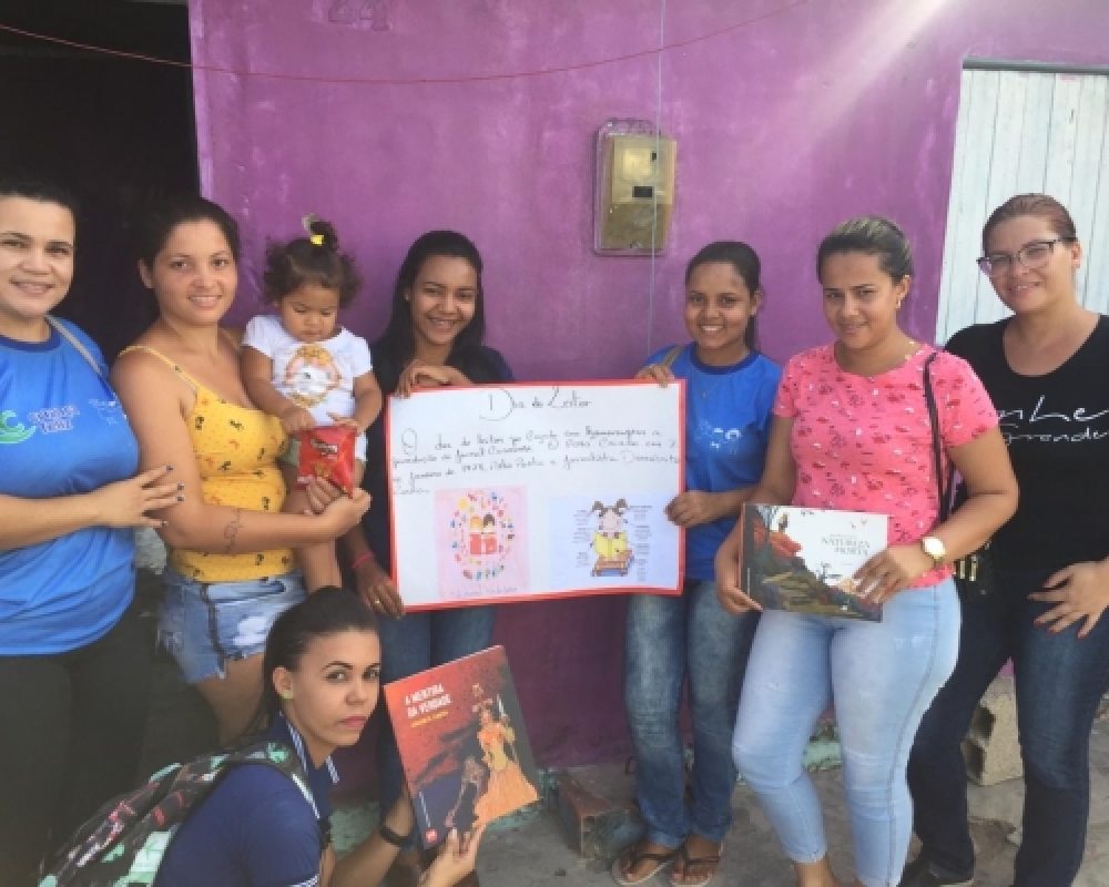 Visitadoras do Criança Feliz realizam ação de incentivo a pratica da leitura