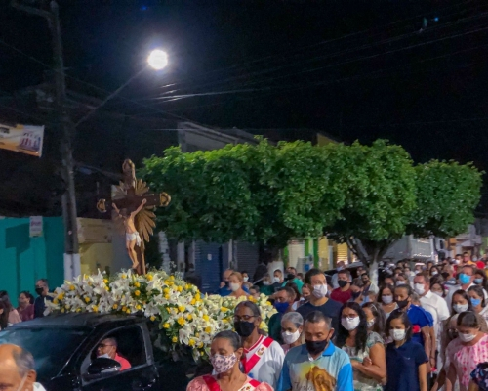 Festa do Padroeiro Bom Jesus dos Aflitos foi encerrada com celebração da Santa Missa e Procissão