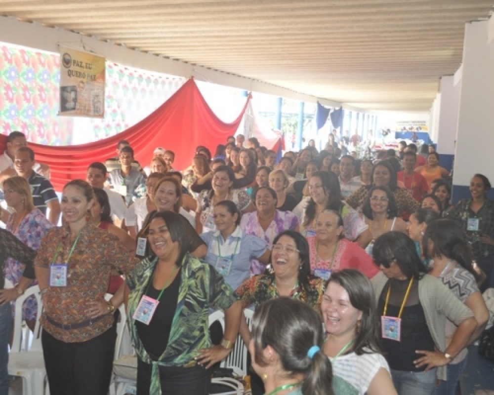 SEMED realiza palestra motivacional aos docentes de Luziápolis