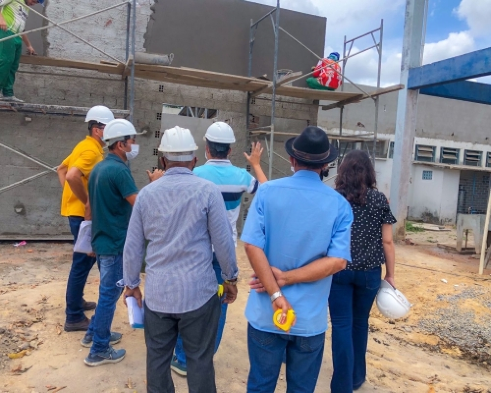 Prefeito Nicolas Pereira realizou visita às obras da ampliação do Hospital 