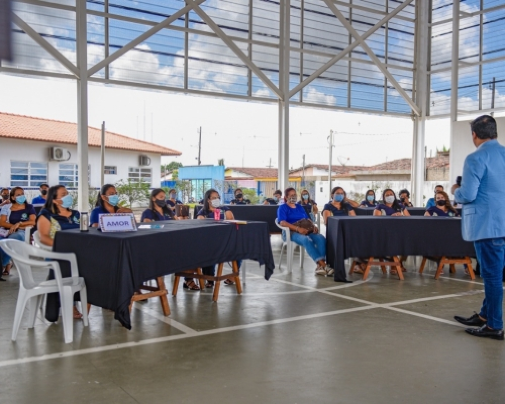 Escola Municipal Vereador João Rogério realizou encontro de motivação e fortalecimento emocional