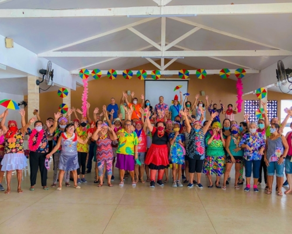 Idosos de Campo Alegre participaram do bloco Carnavalesco Caminhos na Folia