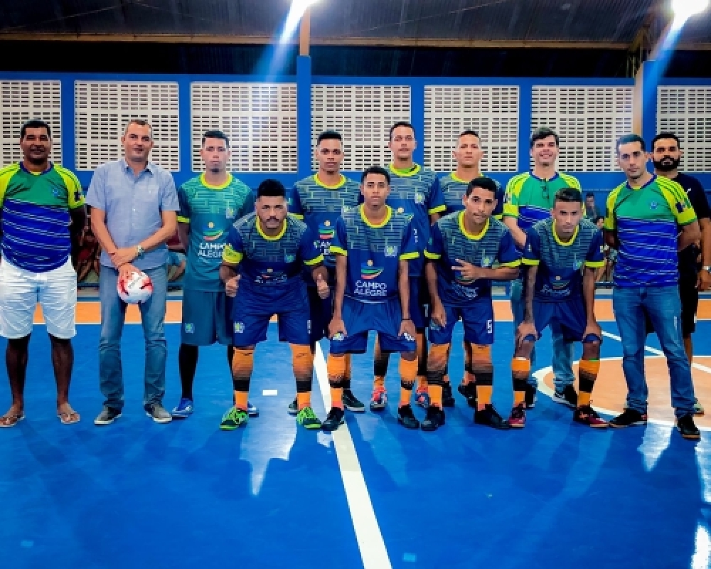 SEMEL Iniciou o Campeonato de Futsal de Luziápolis e entregou novos uniformes para todas as equipes