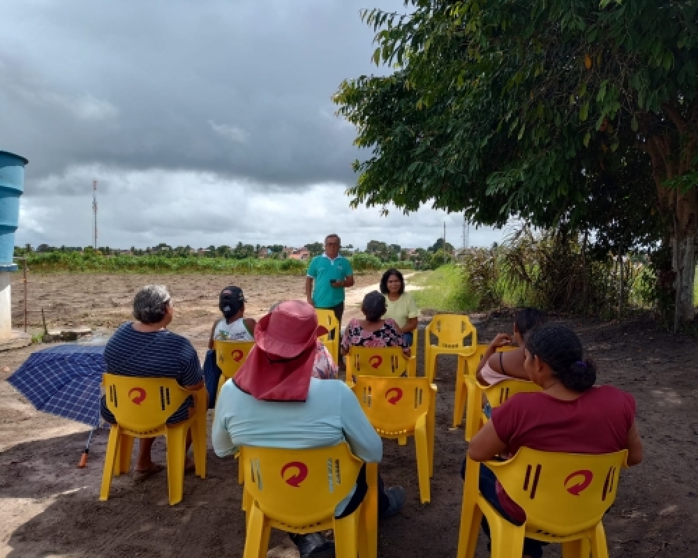 CRAS debate implantação do Projeto Cultivar e Alimentar com agricultores do Projeto MAIS