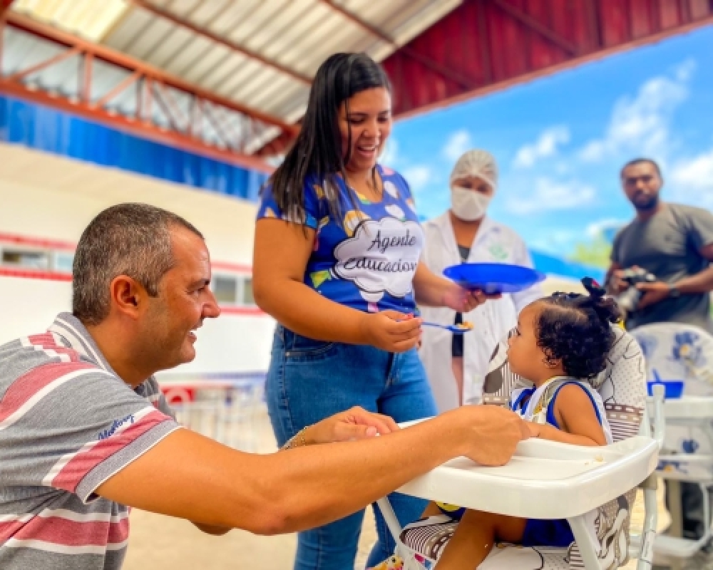 Alunos da Rede Municipal de Ensino de Campo Alegre recebem Kits Escolares e fardamentos