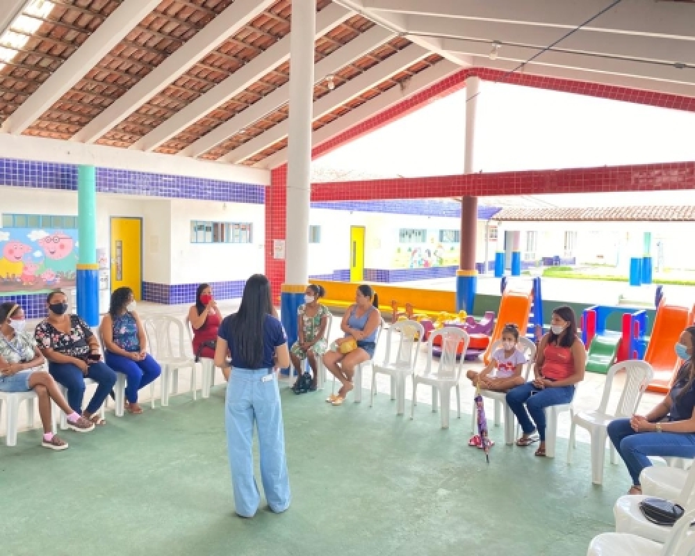 Equipe do Cadastro Único realiza Roda de Conversa com usuárias do Complexo Nutricional 