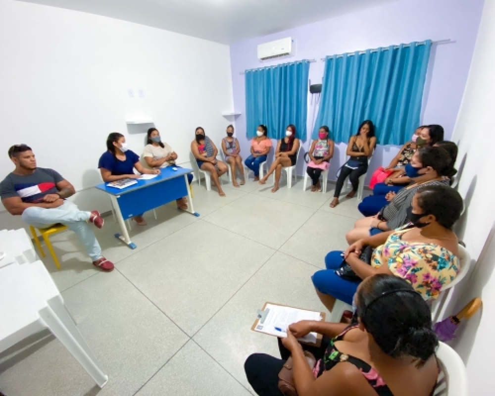 Secretaria da Mulher promove reunião com mulheres beneficiárias do Programa Recomeçar Mulher