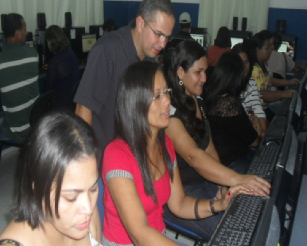 SEMED promove Aula Inaugural do Programa Nacional de Tecnologia Educacional (ProInfo)