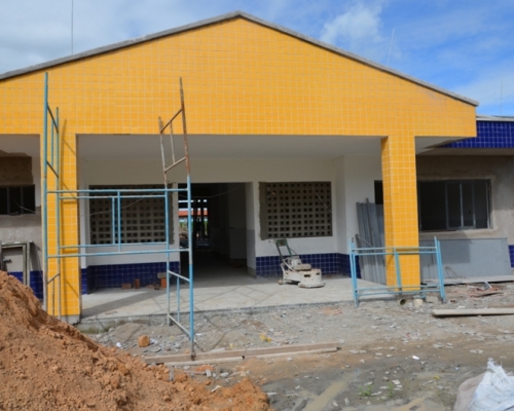 Obras de uma nova Creche em Luziápolis em fase final de construção