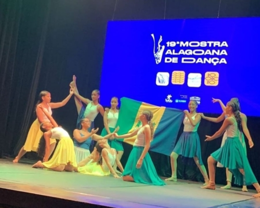 Balé Municipal e bailarinos do Projeto Fênix participaram da 19ª Mostra Alagoana de Dança 