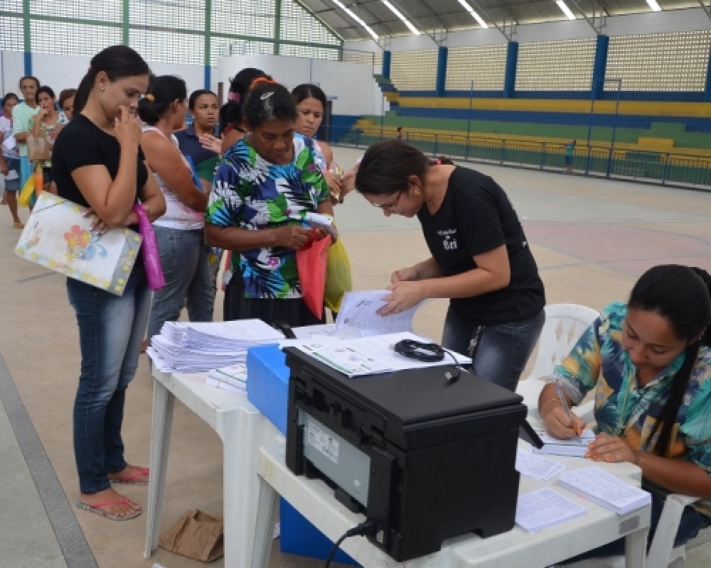 Secretaria de Assistência Social atualiza cadastro dos beneficiários do programa do leite