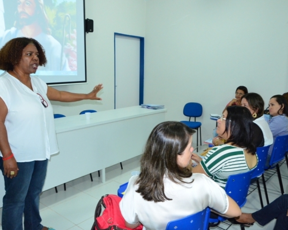 SEMED promove formação continuada para gestores escolares