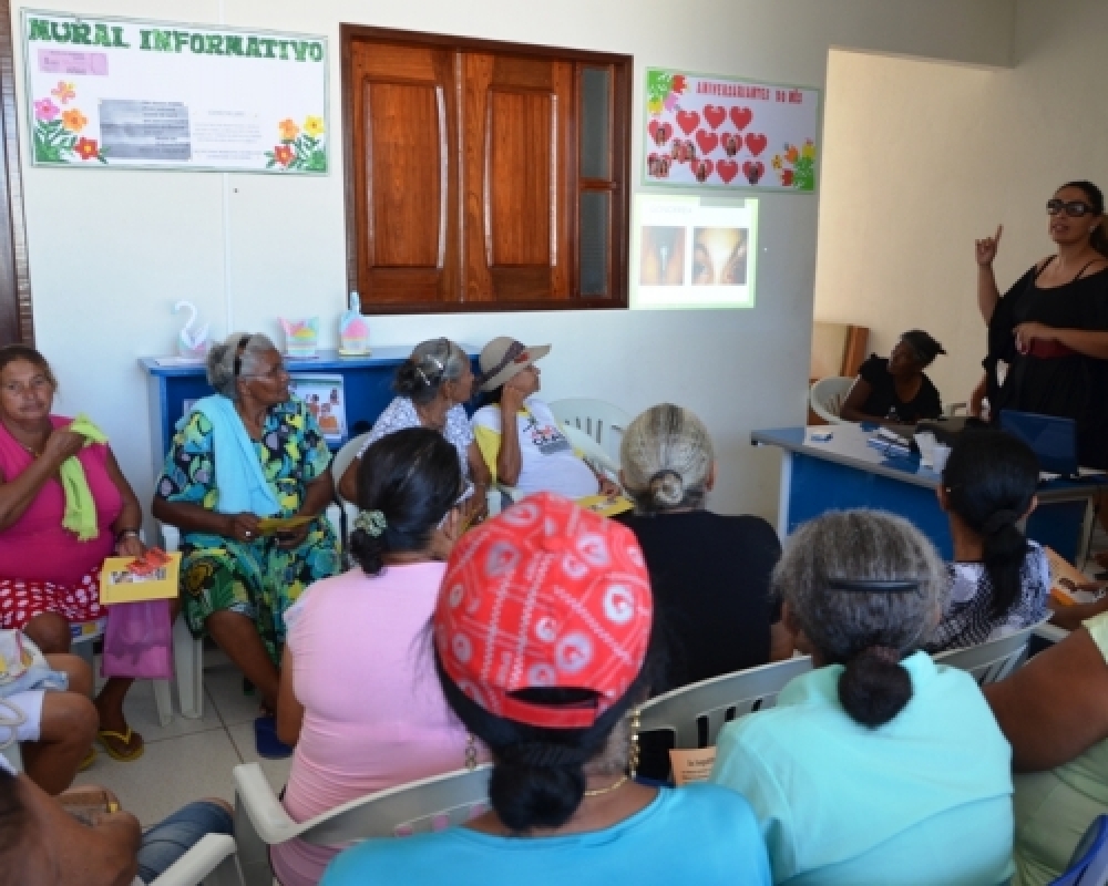 Saúde da Mulher foi tema de palestra realizada para grupo de mulheres