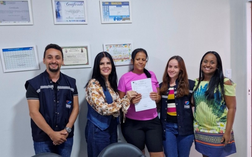 Programa Minha Casa Legal realiza mais uma entrega gratuita de Projeto arquitetônico para construção de casas