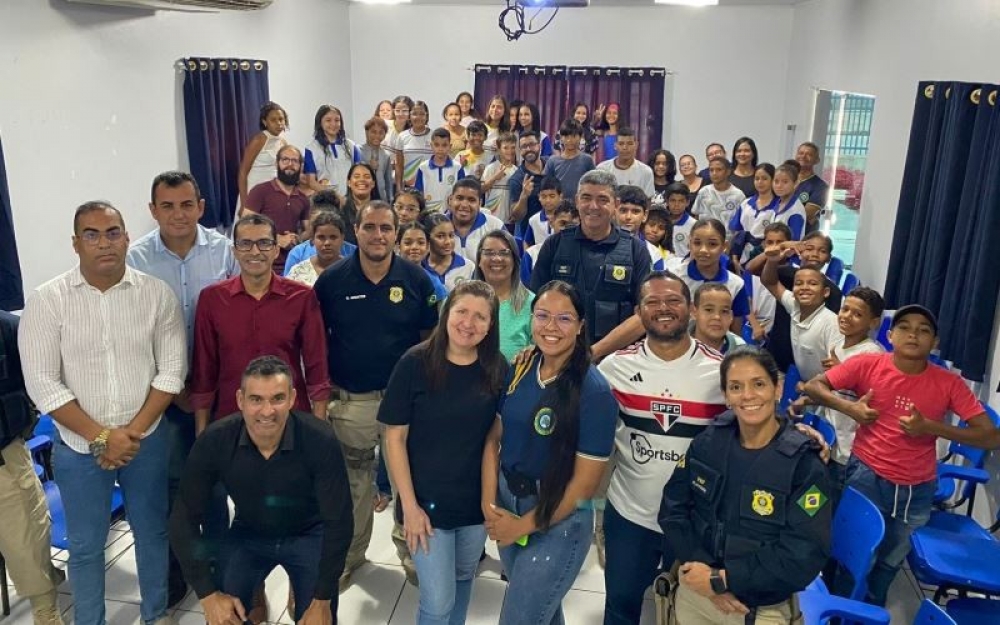 Estudantes da Escola Zenóbia Ferreira participaram da oficina Transformando atitudes para salvar vidas