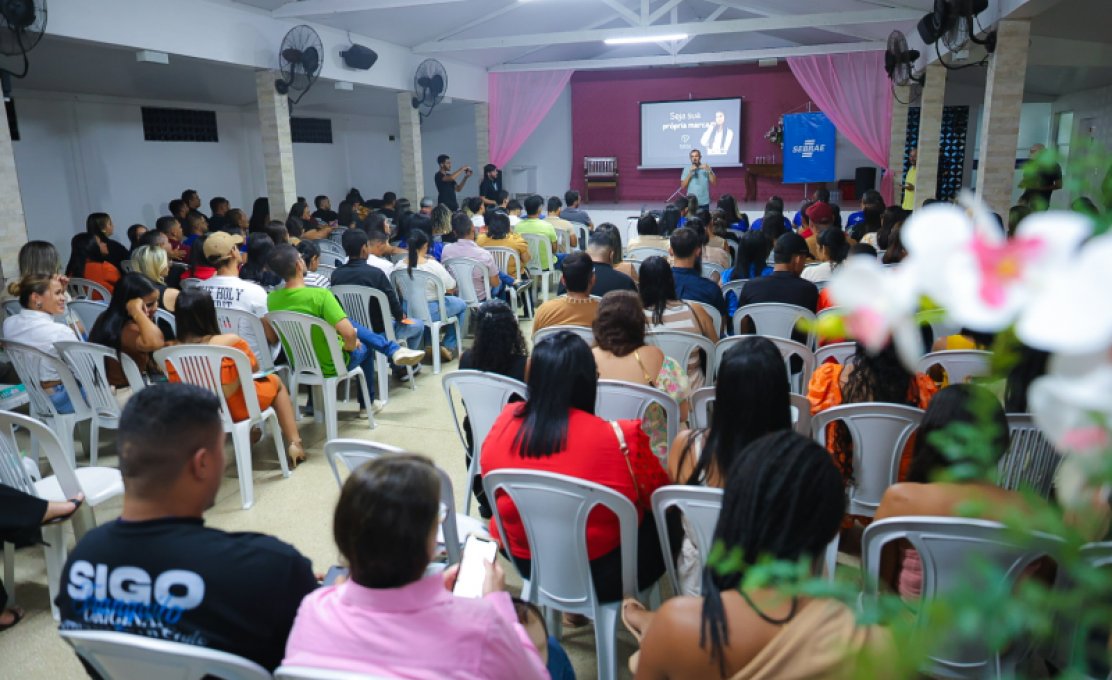 Empreendedores locais e autoridades participam de mais uma palestra na Semana do MEI 2025 