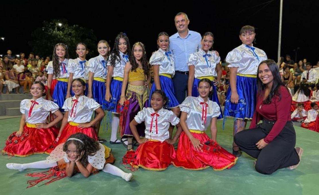 Primeira noite do Projeto Natal Iluminado levou belíssimas apresentações e a magia do Natal ...